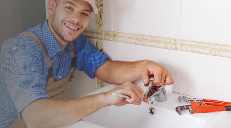 Expert burst pipe repair services in Plevna, KS